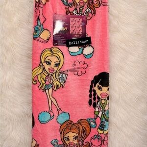 Pink Bratz Character Blanket